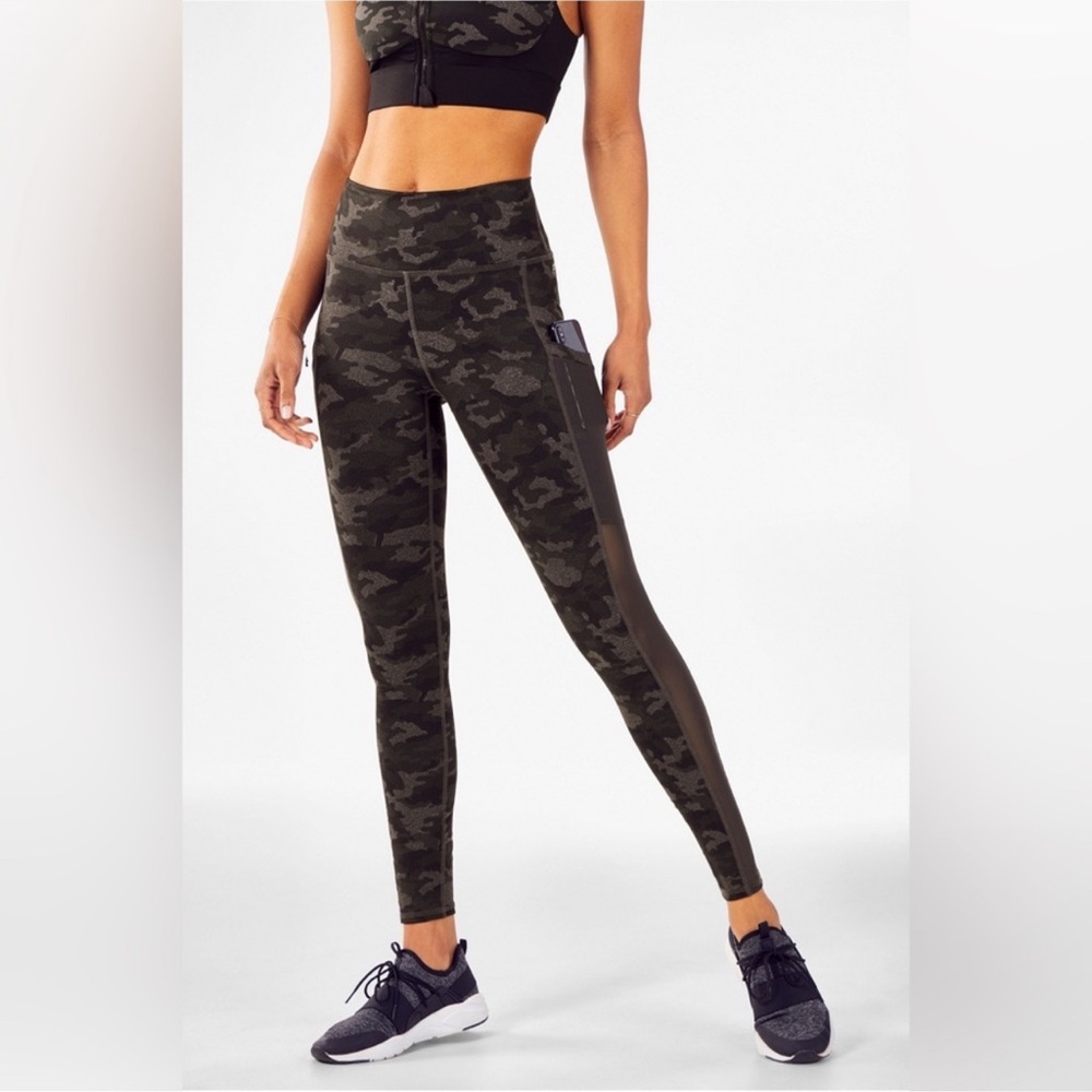 Fabletics On The Go PowerHold Crops In Charcoal Camo
